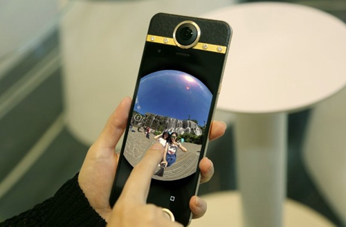 iPhone7(hu)XIһVR֙C(j)